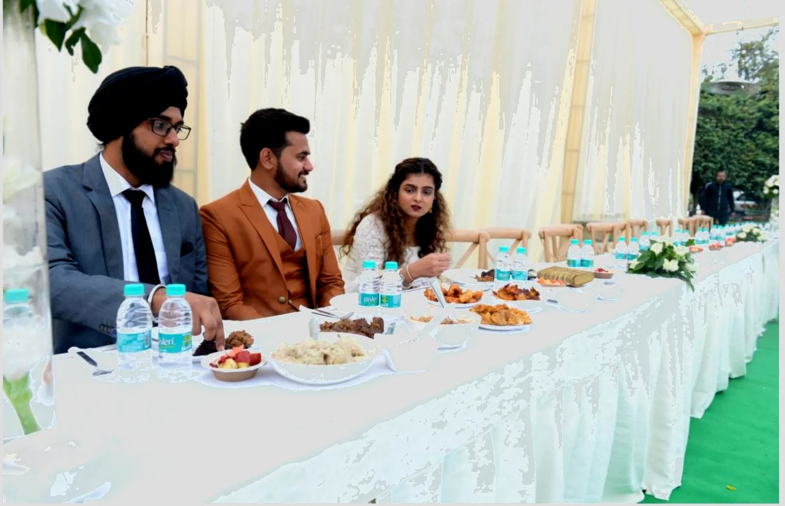 Guests in full celebration at an FM-hosted evening