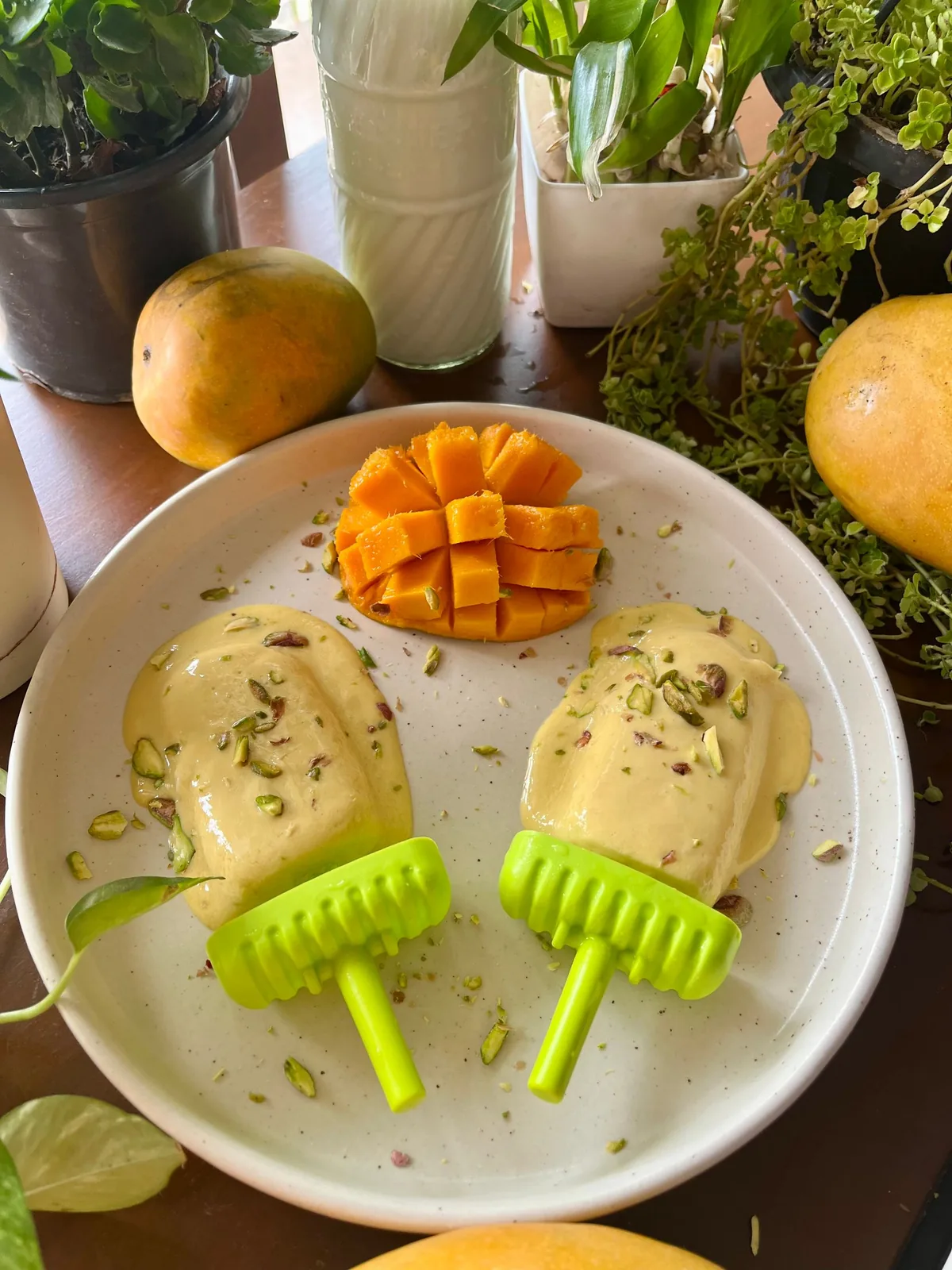 Multi-flavoured stick kulfi at an FM dessert cart